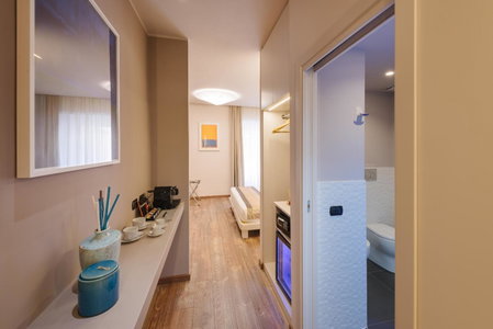 Etruska luxury Trastevere Guesthouse, Rome, Italy