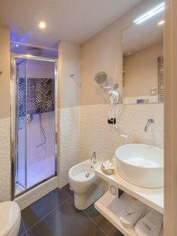 Etruska luxury Trastevere Guesthouse, Rome, Italy