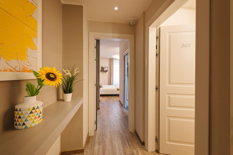 Etruska luxury Trastevere Guesthouse, Rome, Italy
