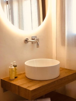 Il Borgo Boutique Rooms by KasaVacanze, Porto San Paolo, Italy