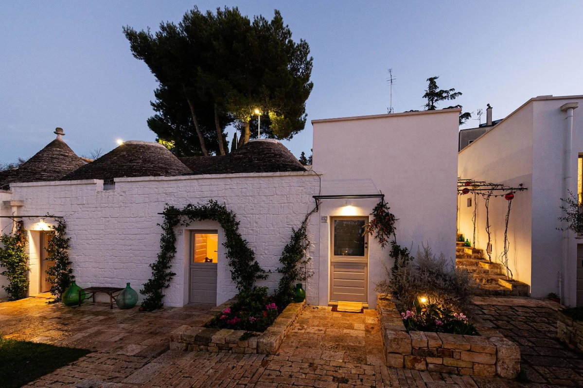 Trulli in corte, Italia