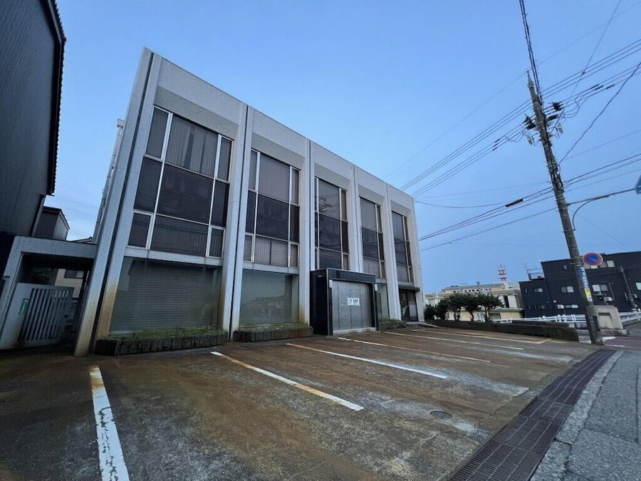 Toyama Takaoka Kanayamachi SamanokoHouse, Takaoka, Japan
