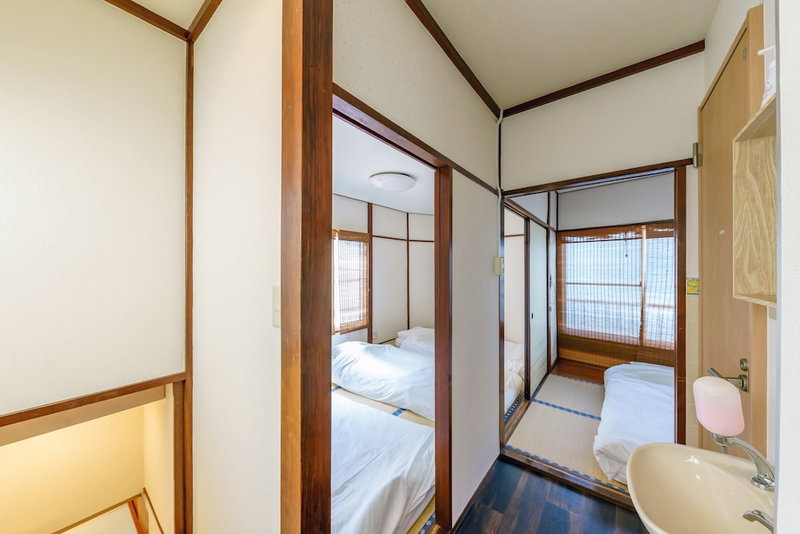 Yadoya Chigusa Cho, Tokyo, Japan