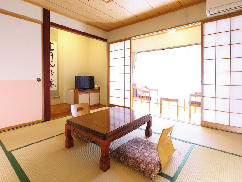 Kakeyu Onsen Kutsurogi No Yado Kuroiwa Ryokan, Ueda, Japan