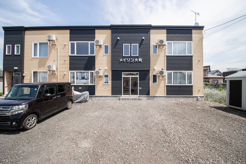 Hotel · Lavish, Kamifurano