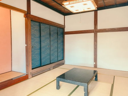 Kominka guest house YUINOYA, Nakanoto, Japan