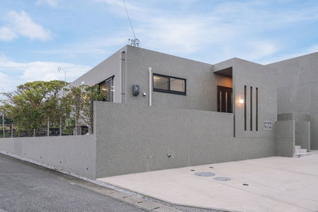 Private House u-zi house, Yaese, Japan