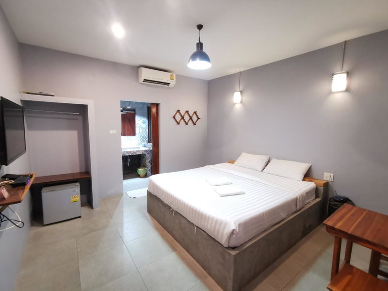 Happy Field Resort, Cha Am, Thailand
