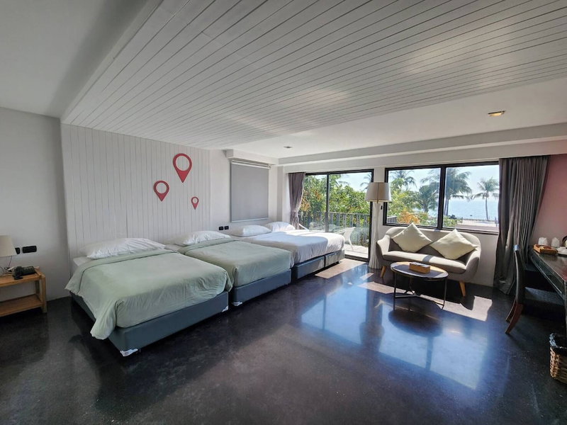 Eco Moment Beach Resort Hadchaosamran, Ban Laem, Thailand