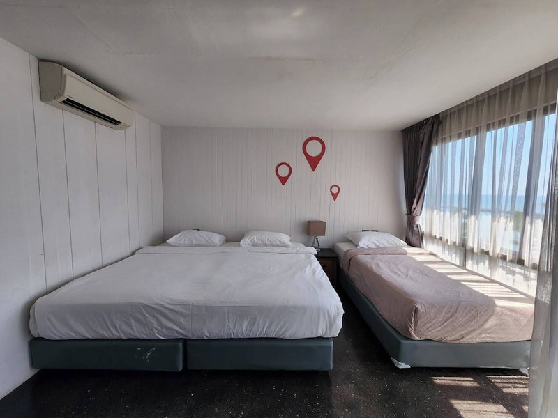 Eco Moment Beach Resort Hadchaosamran, Ban Laem, Thailand