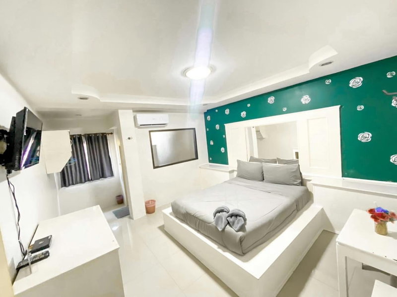 Sirasit 999 Mansion, Phetchaburi, Thailand