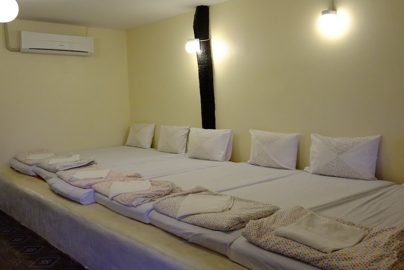Lumphachi Lakehill Resort, Suan Phueng, Thailand