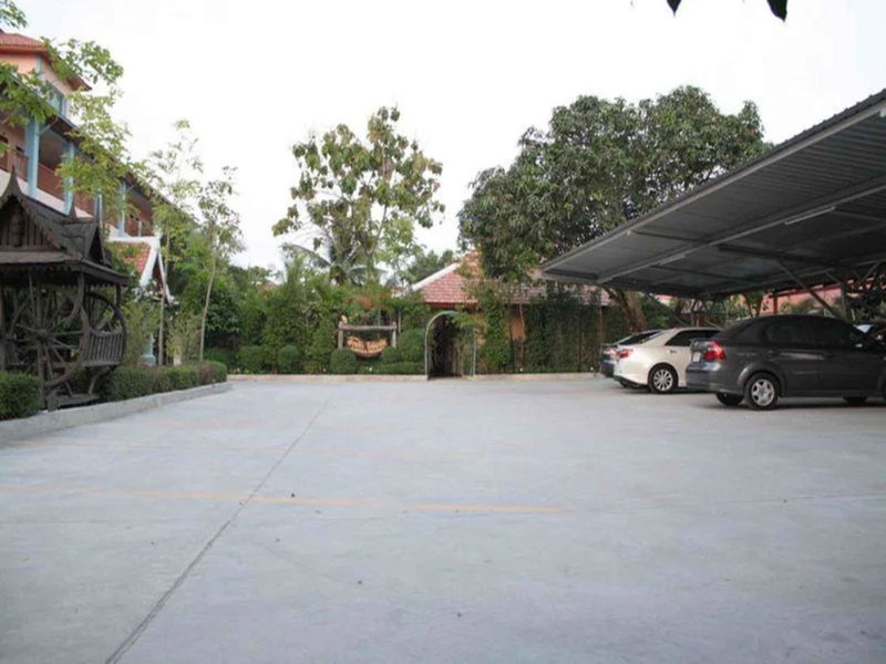 Ampan Resort & Apartment, Nong Prue, Thailand