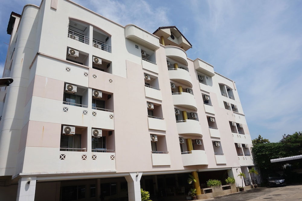 Hotel · M In Korat, Nakhon Ratchasima