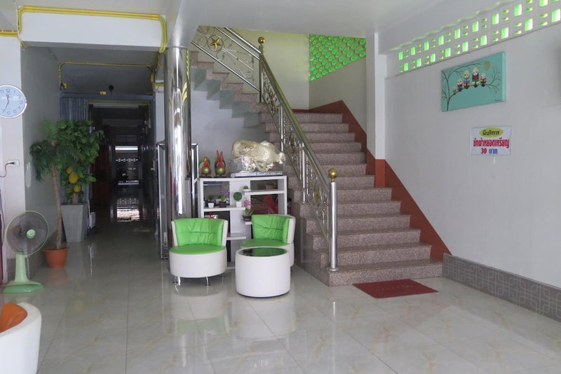 Nadpob Mansion, Phunphin, Thailand