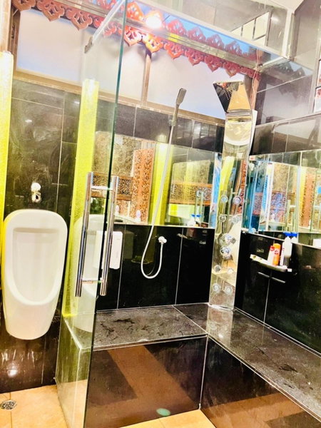 Crystal Sea Villa, Ko Larn, Thailand