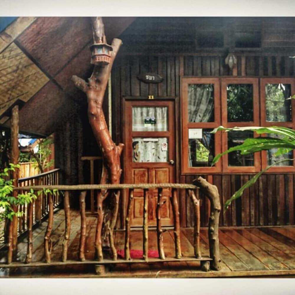 RuenNamyen Resort, Thailand