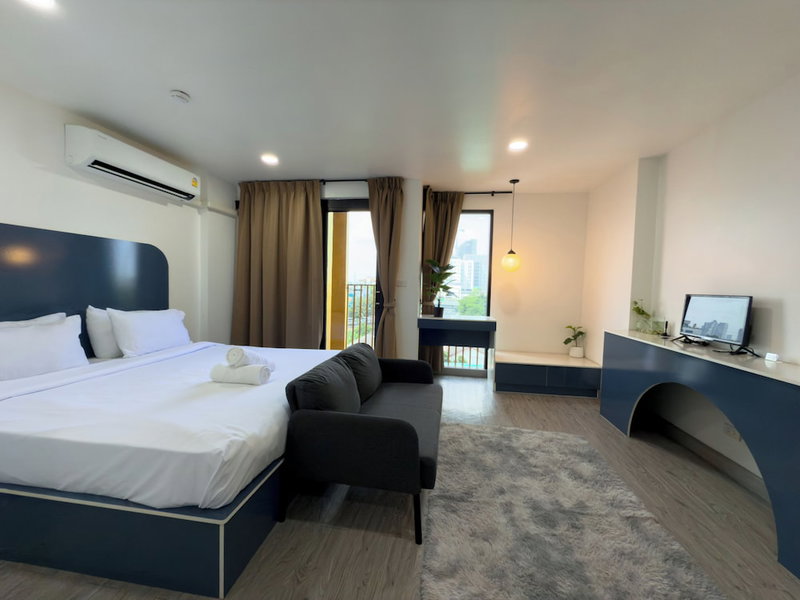 Breezewood Bangkok Hotel, Bangkok, Thailand