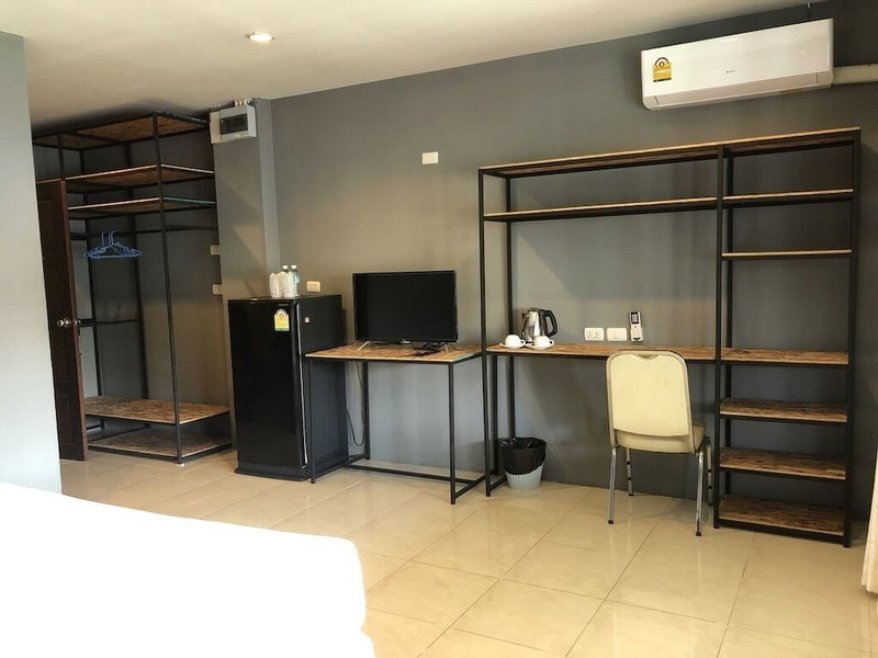 Laem Din Hotel Chaweng, Koh Samui, Thailand