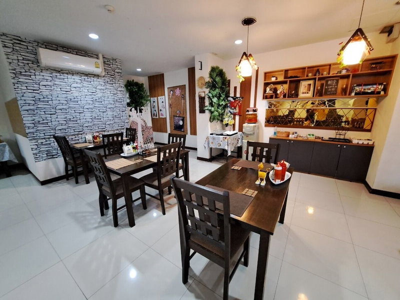 Sakura Boutique Hotel, Pluak Daeng, Thailand
