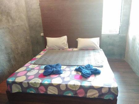 Phayam Hostel, Ko Phayam, Thailand