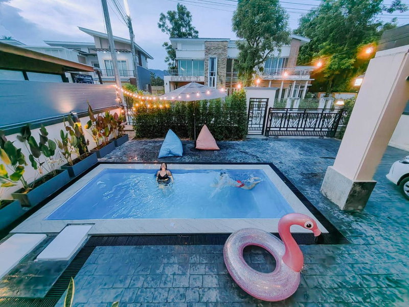 Xent Pool Villa Ranong, Ranong, Thailand