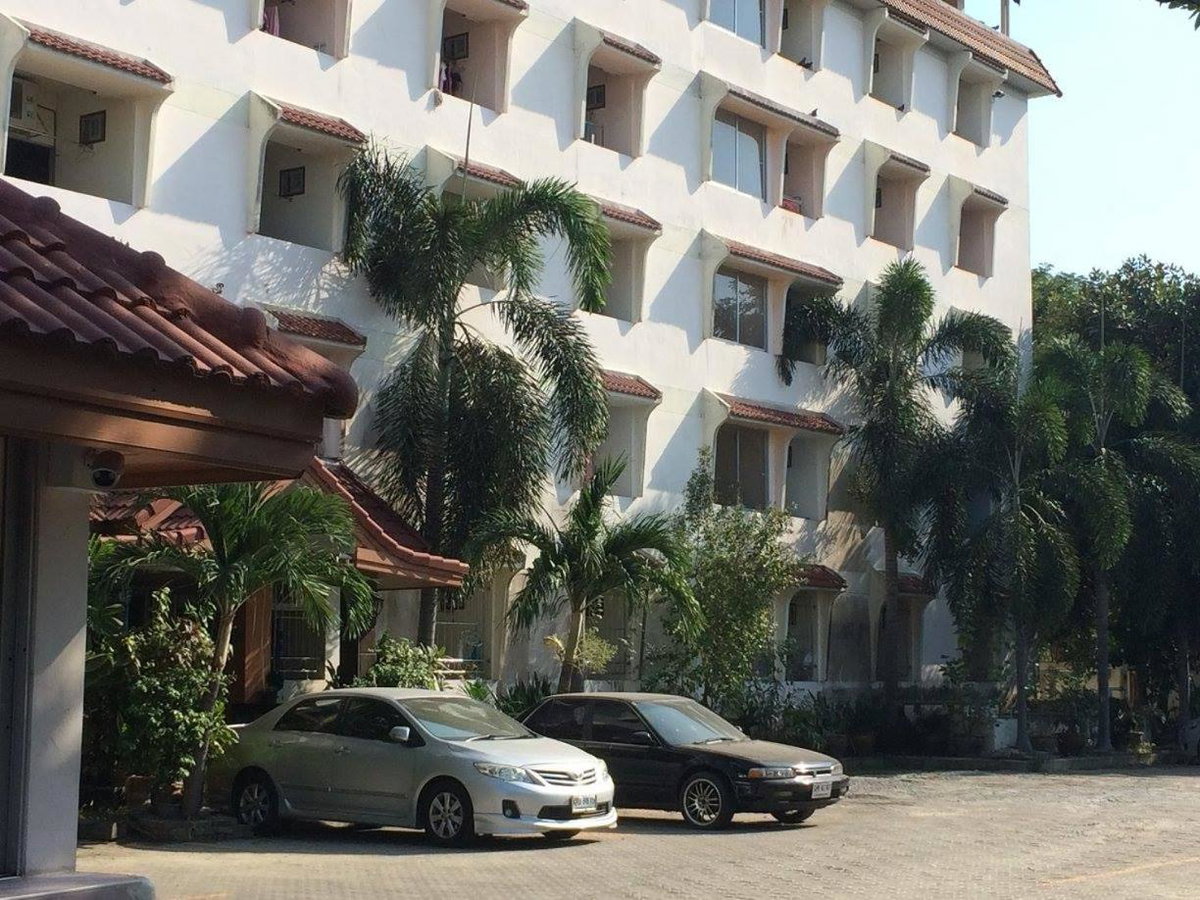 Hotel · Earth Mansion Sai 5, Sam Phran