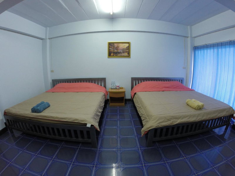 Earth Mansion Sai 5, Sam Phran, Thailand