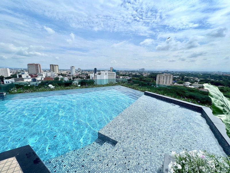 Luxury 2-Bedroom Condo with Pool, Chiang Mai, Thailand