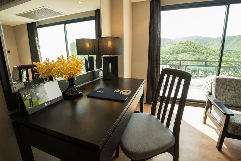 Alpine Golf Resort Chiang Mai, Ban Thi, Thailand