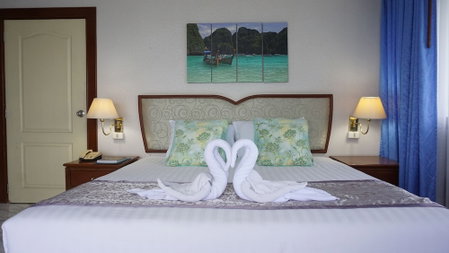 Wattana Park Hotel, Trang, Thailand