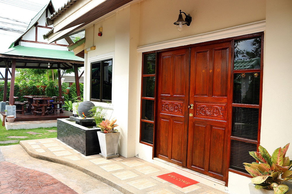 Hotel · The Siam Place Pool Villa, Pattaya