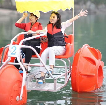 Blue Sky Raft at Kanchanaburi, Kanchanaburi, Thailand