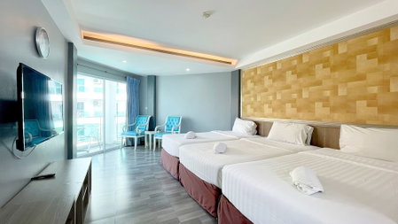 Dragon Beach Resort Jomtien Pattaya, Pattaya, Thailand