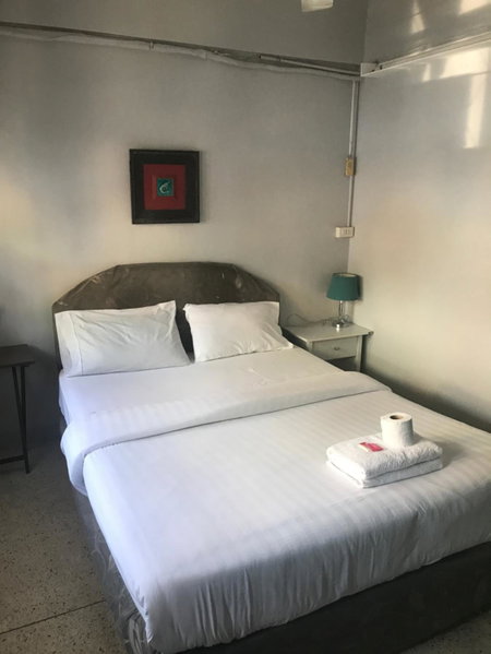 Scandalic Bar and Guest house, Pattaya Central, Thailand
