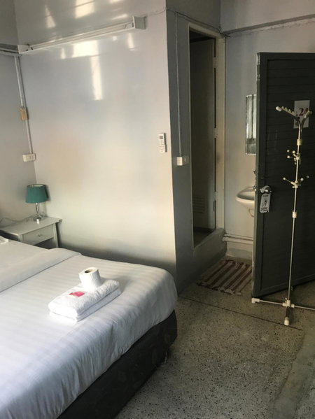 Scandalic Bar and Guest house, Pattaya Central, Thailand