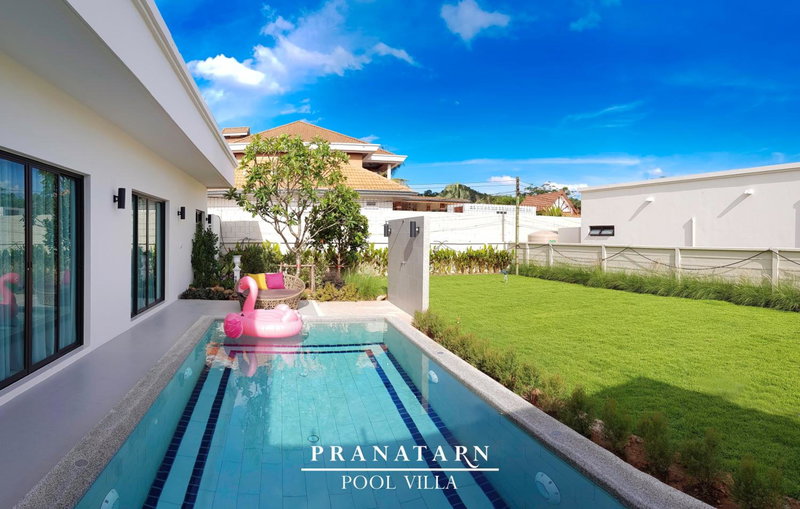 Pranatarn Pool Villa Beach Night Cottage, Pran Buri, Thailand