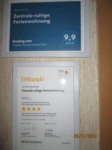 Zentrale-ruhige Ferienwohnung, Reichenbach im Vogtland, Germany