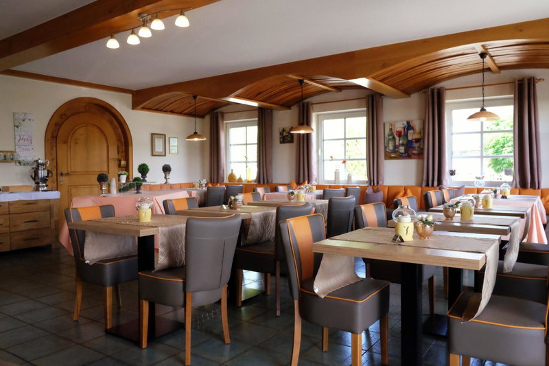 Weinhaus Stettler, Lieser, Germany