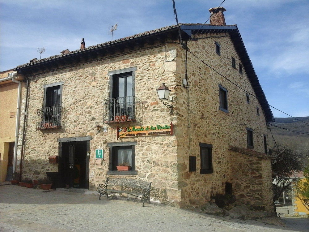 Hotel · Hotel Rural Restaurante La Posada de los Vientos, La Acebeda