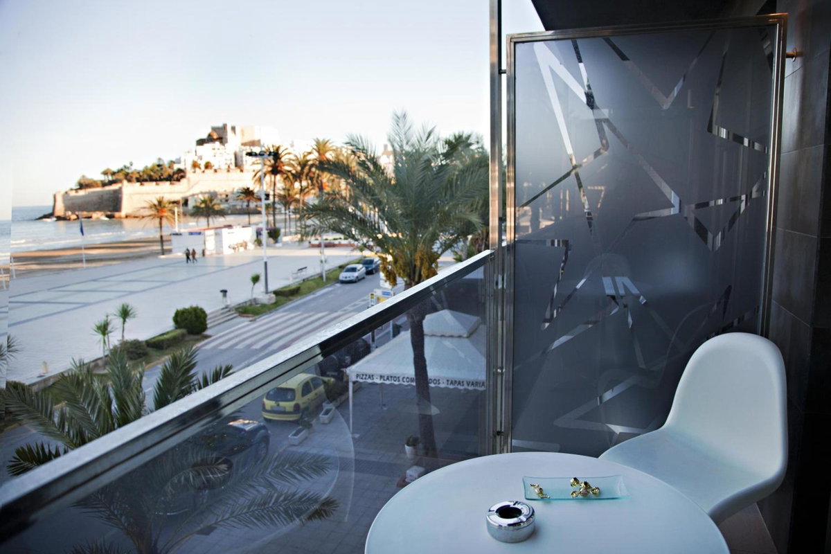 Hotel Boutique Estrella del Mar - Frente al mar, con desayuno, en el centro de Peñíscola, Spain