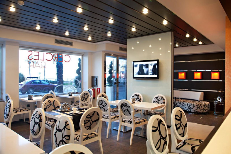 Hotel Boutique Estrella del Mar - Frente al mar, con desayuno, en el centro de Peñíscola, Peñíscola, Spain