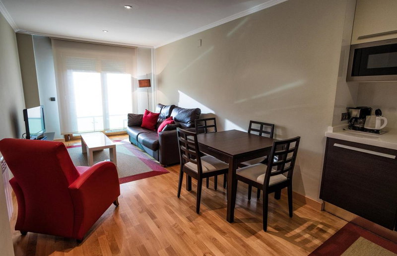 Apartamentos Albatros, Barro de Llanes, Spain
