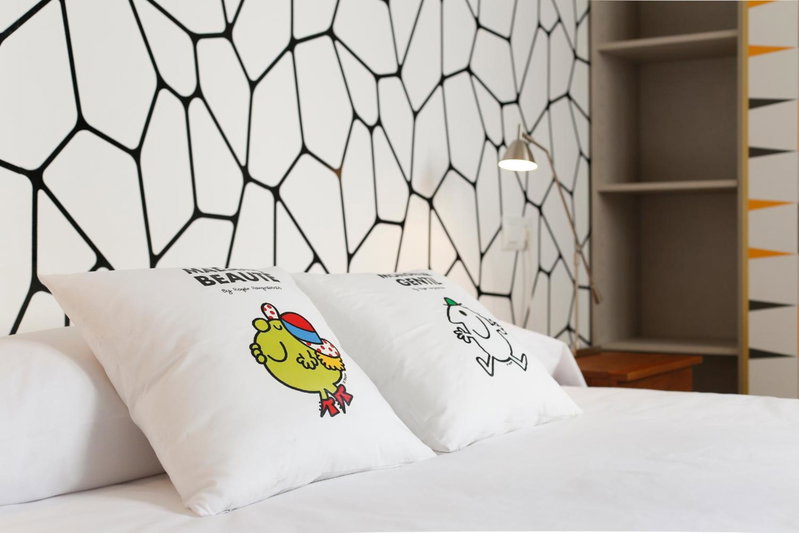HI ROOM - Smart Apartments - AC, Granada, Spain
