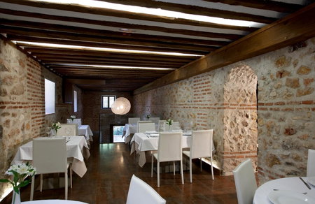 El Pontifical, Los Santos de la Humosa, Spain