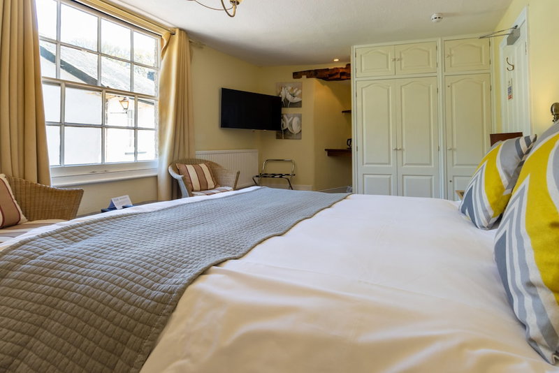 The New Inn, Crediton, United Kingdom