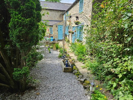 Rose Cottage - Cosy cottage in Millers Dale, Buxton, United Kingdom