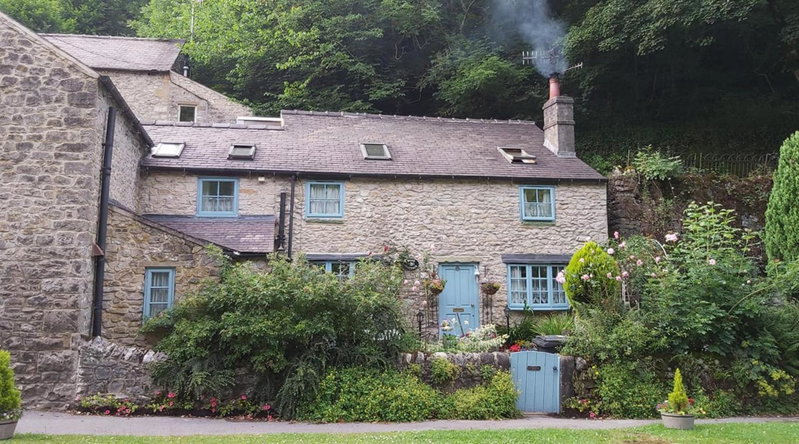 Rose Cottage - Cosy cottage in Millers Dale, Buxton, United Kingdom