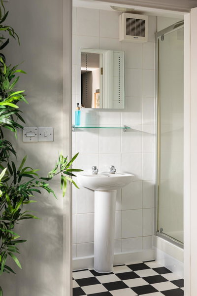 Brayford House Carholme Road - Serviced Accommodation in Lincoln for Contractors, Business & Leisure Stays, Lincoln, United Kingdom