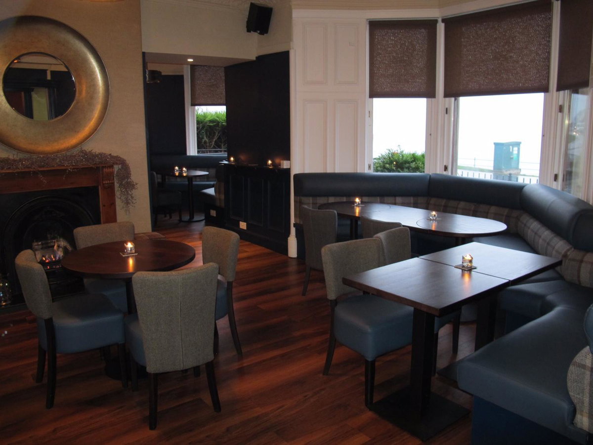 Hotel · The Spinnaker Hotel, Gourock